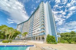 Picture of 7441 Wayne Ave # 2L, Miami Beach, FL 33141