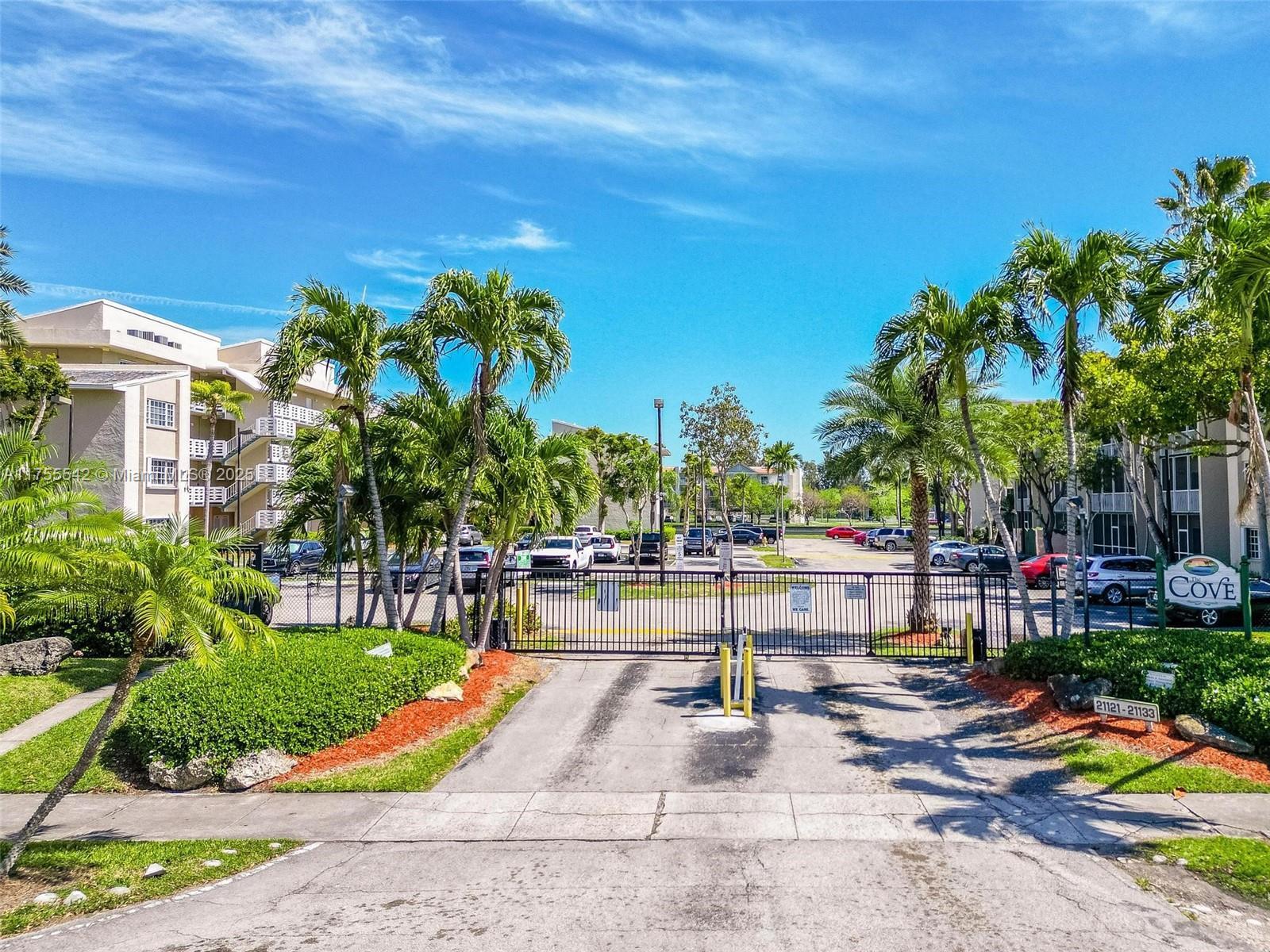Picture of 21133 SW 85Th Ave # 209, Cutler Bay, FL 33189