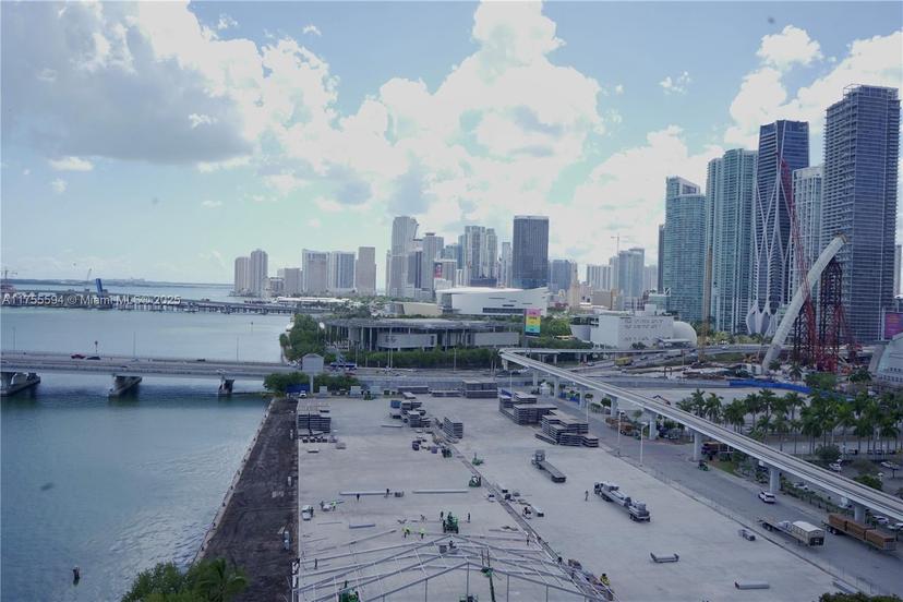 Picture of 555 NE 15Th St # 17K, Miami FL 33132