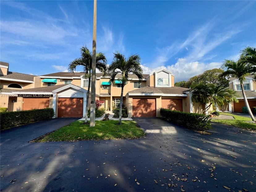 Picture of 7114 Woodmont Way # 7114, Tamarac FL 33321