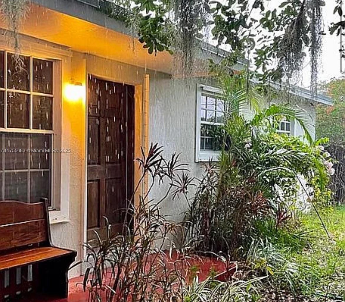 Picture of 3611 SW 36Th St, West Park, FL 33023