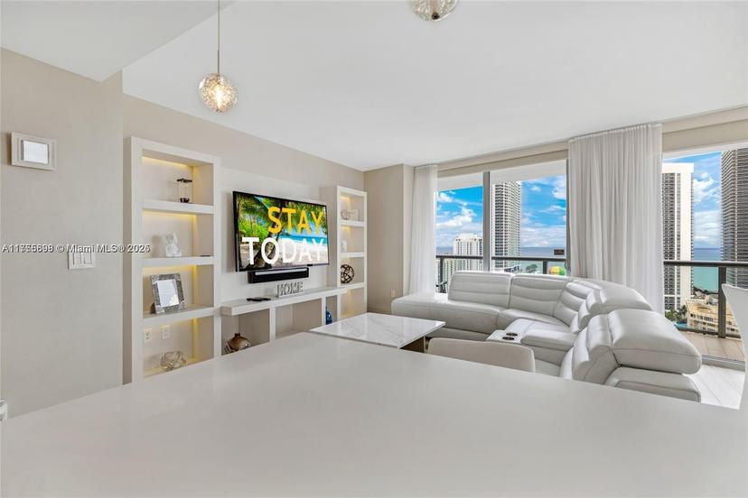 Picture of 2600 E Hallandale Beach Blvd # T2401, Hallandale Beach FL 33009