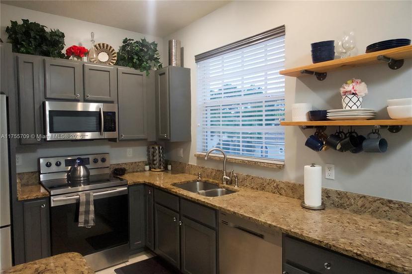 Picture of 8138 Carnoustie Pl, Port St. Lucie FL 34986