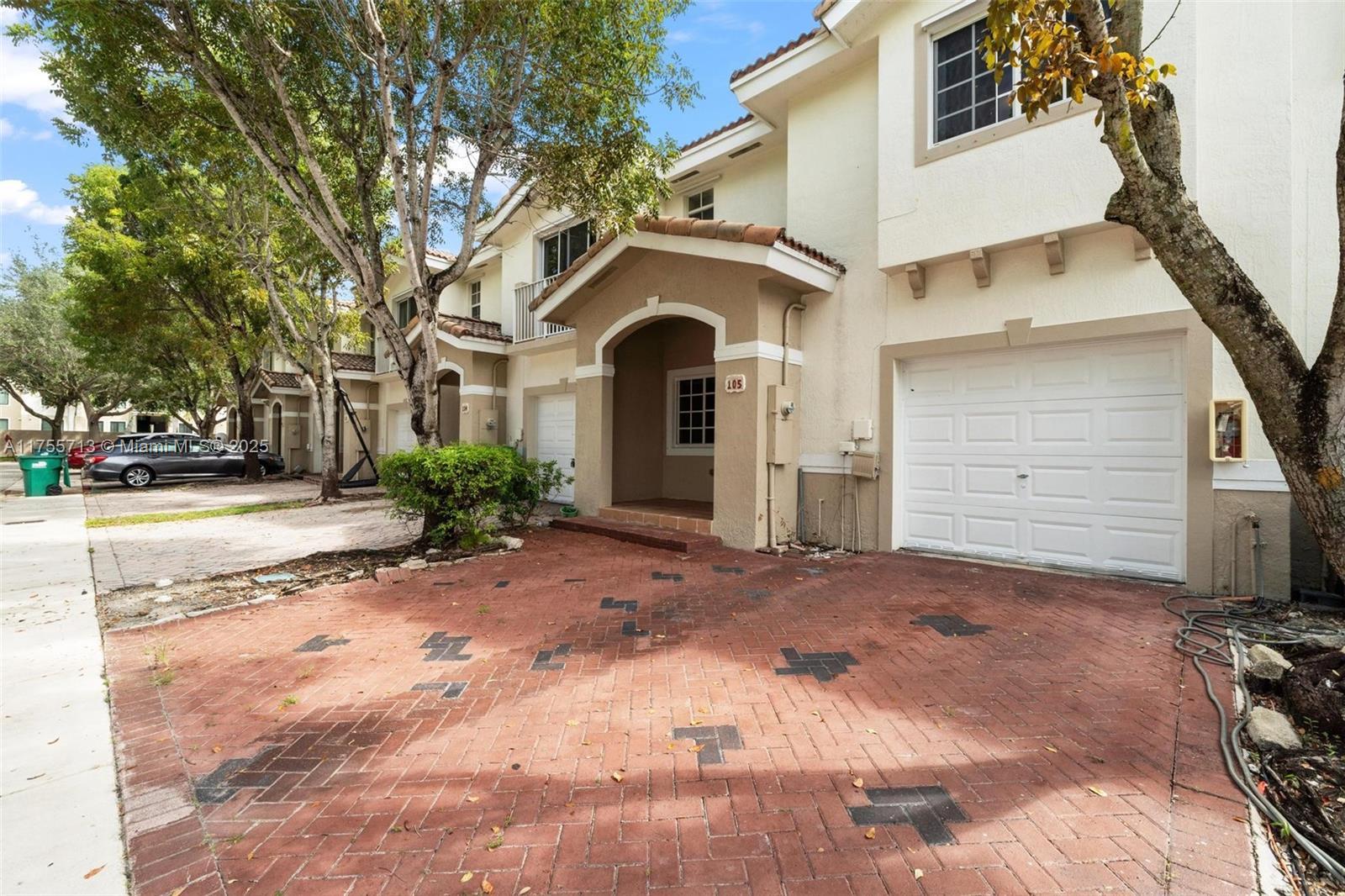 Picture of 14116 SW 260Th St # 105, Homestead, FL 33032