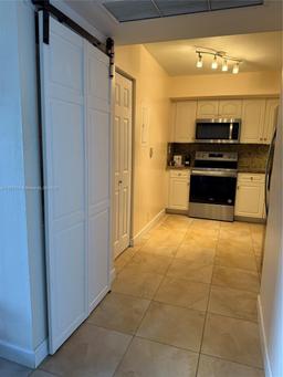 Picture of 3300 NE 191St St # 511, Aventura, FL 33180