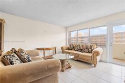 Picture of 401 Golden Isles Dr # 516, Hallandale Beach, FL 33009