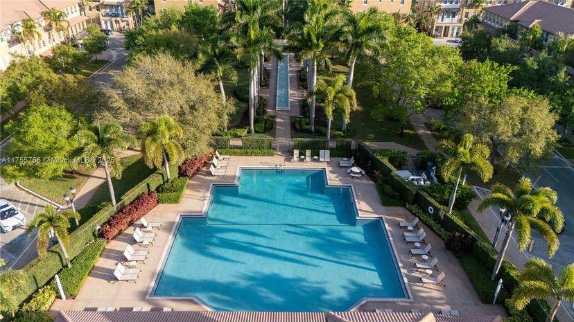 Picture of 433 SW 147Th Ave # 102, Pembroke Pines FL 33027