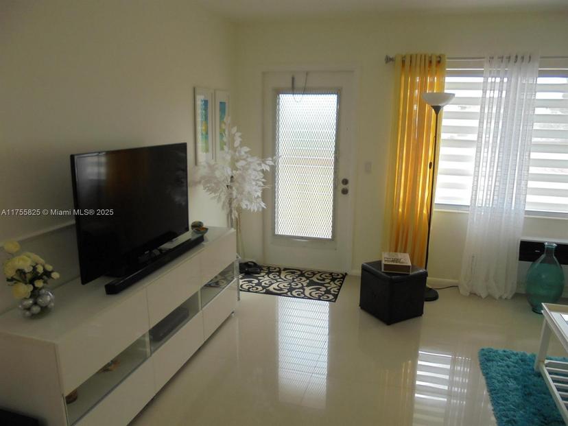 Picture of 400 Brighton J # 400, Boca Raton FL 33434