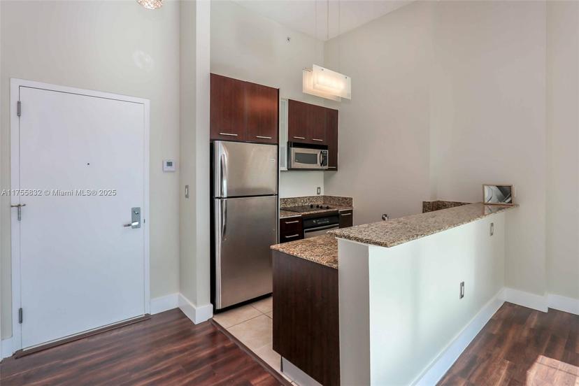 Picture of 9055 SW 73Rd Ct # 609, Miami FL 33156