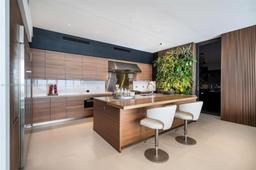 Picture of 3581 E Glencoe St # 502, Miami, FL 33133