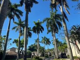 Picture of 20220 NE 3Rd Ct # 4, Miami, FL 33179