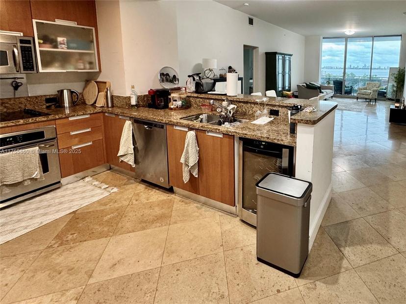 Picture of 7901 Hispanola Ave # 708, North Bay Village FL 33141