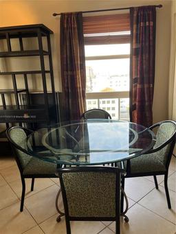 Picture of 2351 Douglas Rd # 1109, Miami, FL 33145