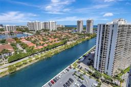 Picture of 3675 N Country Club Dr # 2310, Aventura, FL 33180