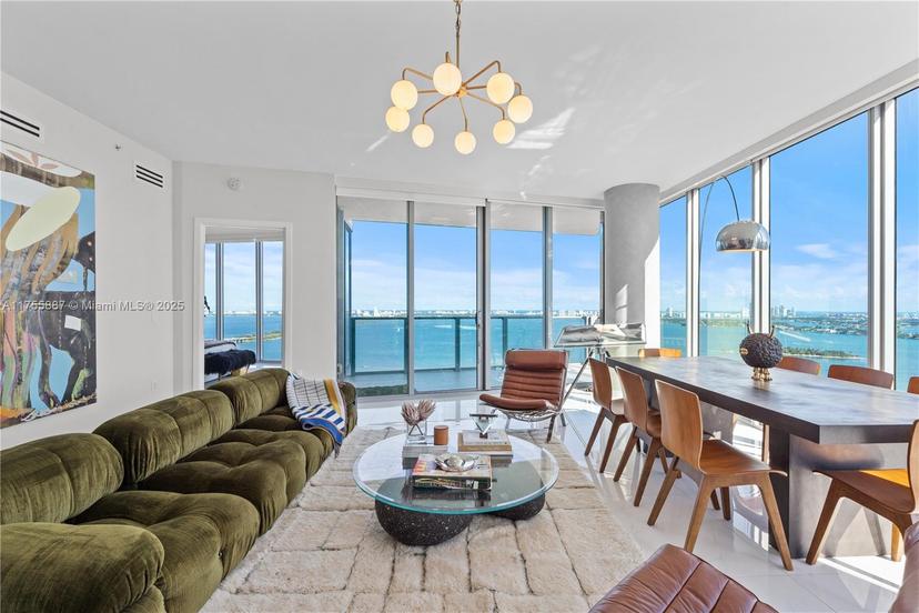 Picture of 2900 NE 7Th Ave # 3107, Miami FL 33137
