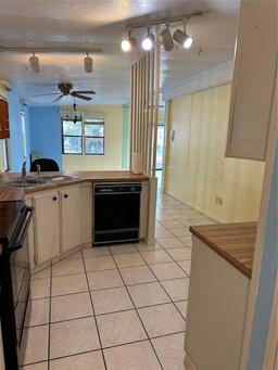 Picture of 2440 SW 51St St, Dania Beach, FL 33312