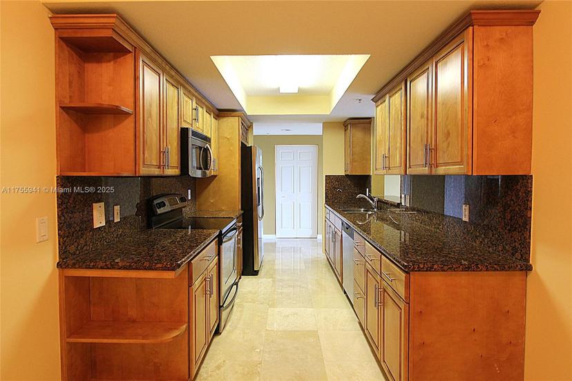 Picture of 3530 SW 22Nd St # 505, Miami FL 33145