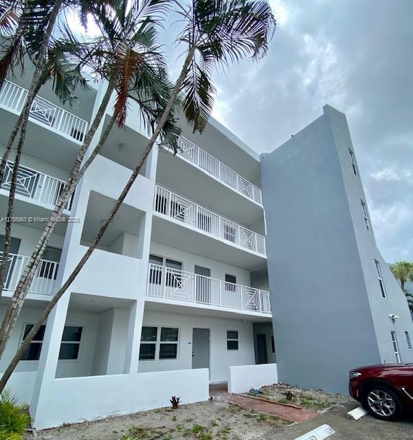 Picture of 2860 NE 14Th St Cswy # 204D, Pompano Beach FL 33062