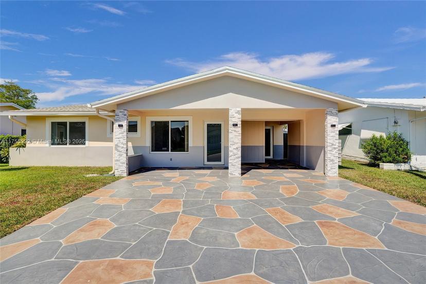 Picture of 2927 NW 46Th St, Tamarac FL 33309