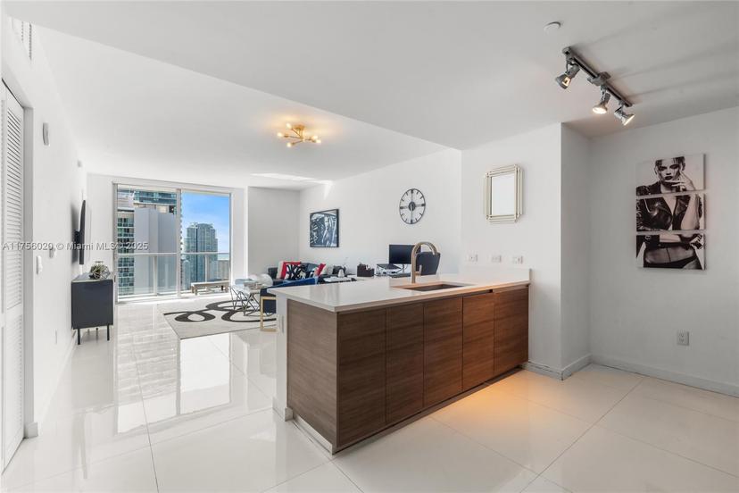 Picture of 1100 S Miami Ave # 3303, Miami FL 33130