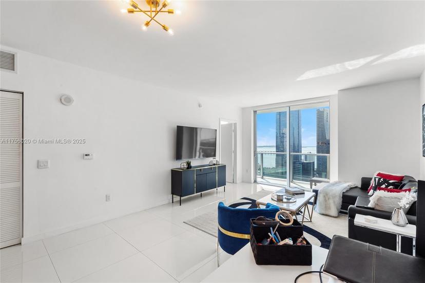 Picture of 1100 S Miami Ave # 3303, Miami FL 33130