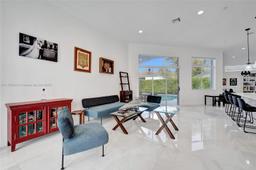 Picture of 2757 Oakbrook Ln, Weston, FL 33332