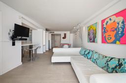 Picture of 2655 Collins Ave # 2210, Miami Beach, FL 33140