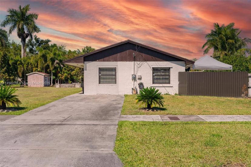Picture of 530 SW Second St, Homestead FL 33034