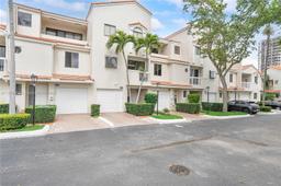 Picture of 21375 Marina Cove Cir # A, Aventura, FL 33180