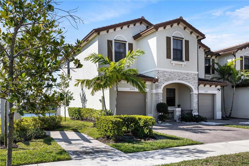 Picture of 10206 SW 228Th Ter, Miami FL 33190
