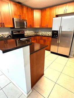 Picture of 1109 SW 44Th Way # 1109, Deerfield Beach, FL 33442
