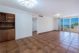 Picture of 3180 S Ocean Dr # 310, Hallandale Beach, FL 33009