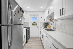 Picture of 6550 Royal Palm Blvd # 108, Margate, FL 33063
