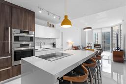 Picture of 851 NE 1St Ave # 3907, Miami, FL 33132