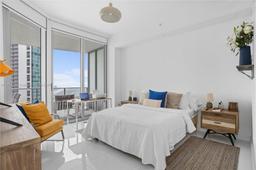 Picture of 851 NE 1St Ave # 3907, Miami, FL 33132