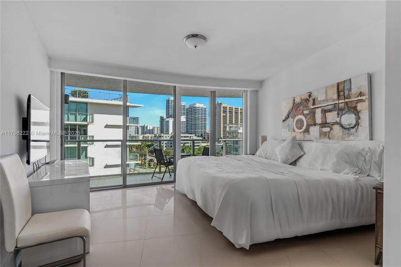 Picture of 6620 Indian Creek Dr # 605, Miami Beach FL 33141