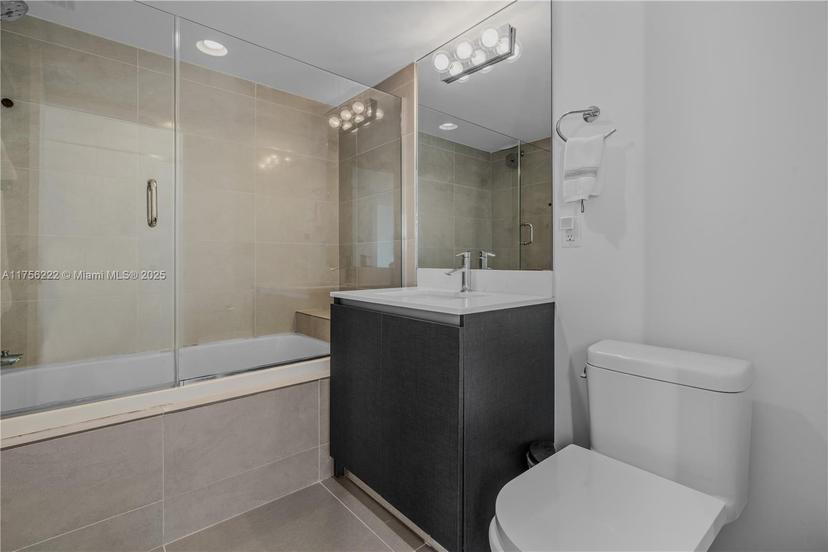 Picture of 6620 Indian Creek Dr # 605, Miami Beach FL 33141