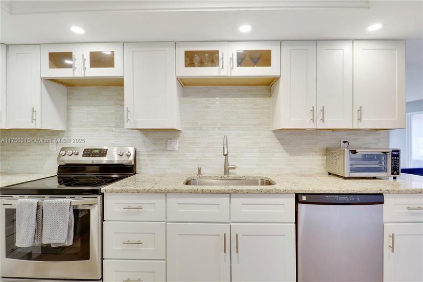Picture of 1300 S Highway A1A # 325, Jupiter FL 33477