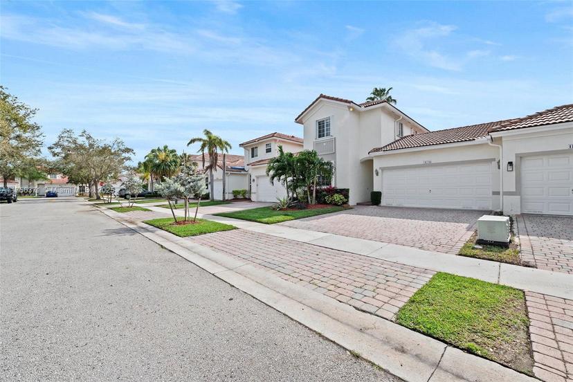 Picture of 18746 SW 27Th Ct # 0, Miramar FL 33029