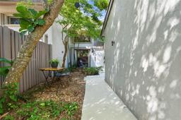 Picture of 11036 SW 112Th Ave, Miami, FL 33176