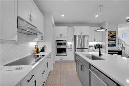Picture of 7681 NW 84Th Ln, Tamarac, FL 33321