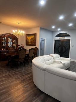 Picture of 2908 Augusta Dr, Homestead, FL 33035