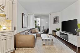 Picture of 1830 Radius Dr # 620, Hollywood, FL 33020