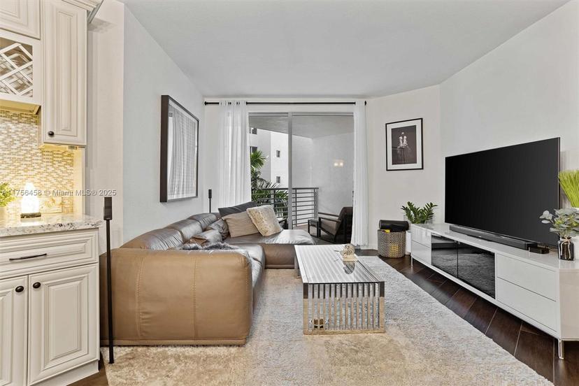 Picture of 1830 Radius Dr # 620, Hollywood FL 33020