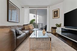 Picture of 1830 Radius Dr # 620, Hollywood, FL 33020