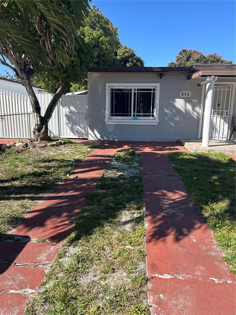 Picture of 831 E 13Th St, Hialeah FL 33010