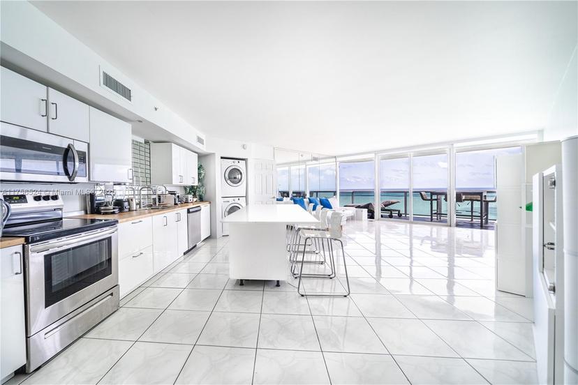 Picture of 6301 Collins Ave # 2802, Miami Beach FL 33141