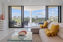 Picture of 19500 Turnberry Way # 16B, Aventura, FL 33180