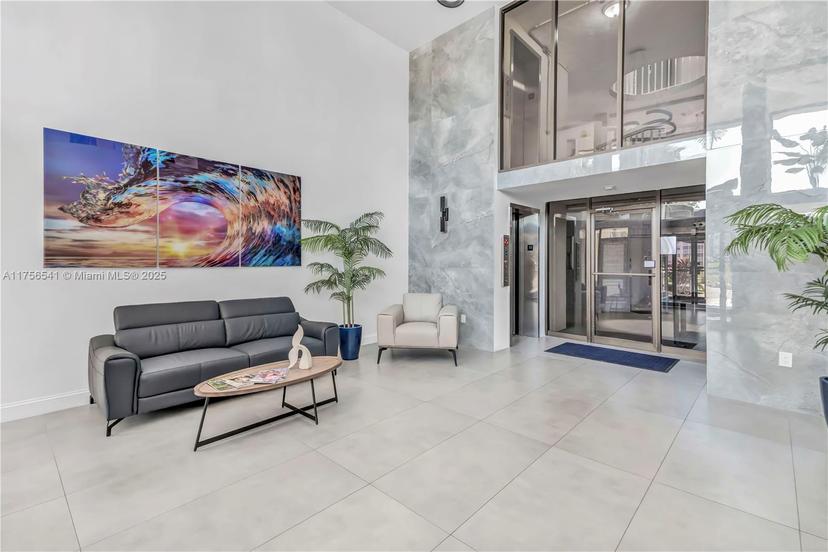 Picture of 4000 NE 170Th St # 502, North Miami Beach FL 33160