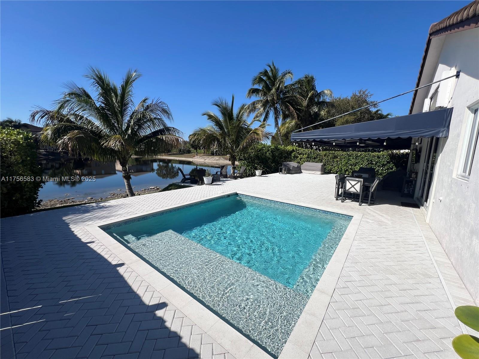 Picture of 14874 SW 24Th St, Miami, FL 33185